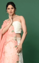 White Floral Designer Lehenga - Image 6